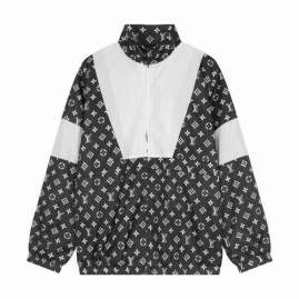 Picture of LV Sweater Suits _SKULVS-XLaztx8911891041138